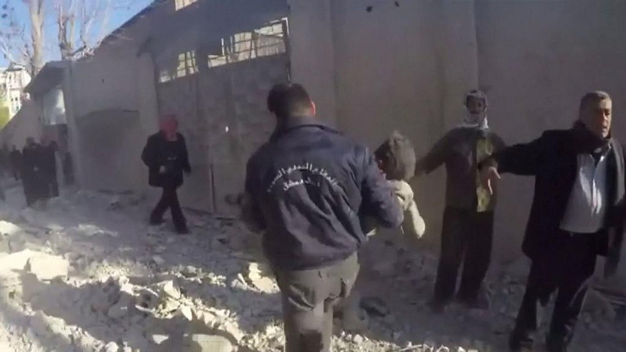 Airstrike targets Syrian school hours before ceasefire