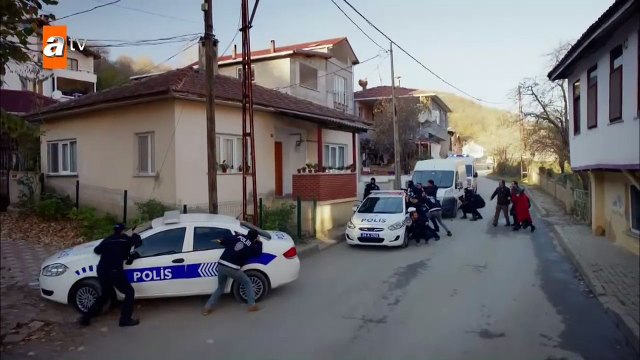 Güney vuruluyor! - Kırgın Çiçekler 64. Bölüm - atv