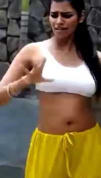 Pakistani Desi Hot Girl Home dance leaked Video - Hot dance video ever -