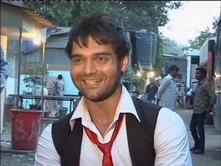 Mahakshay Chakraborty, Vaishali Desai and director Shawn Arranha on location of 'Tukkaa Fitt'