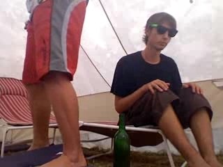 Le mystère de la bouteille bleue.02