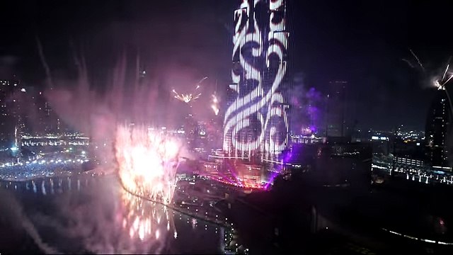 Dubai New Year's Fireworks 2017 Full HD | New Years Eve Fireworks And Count Down In Dubai