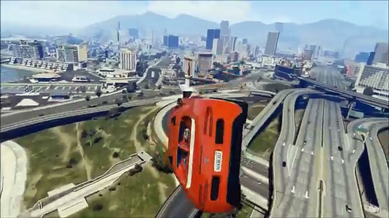 WONDERFUL GTA 5 STUNT COMPILATION