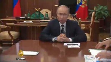 Putin decides against expelling US staff