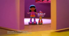 Mattel - Fisher Price - Dora La Exploradora - Dora y Botas Patinaje Divertido