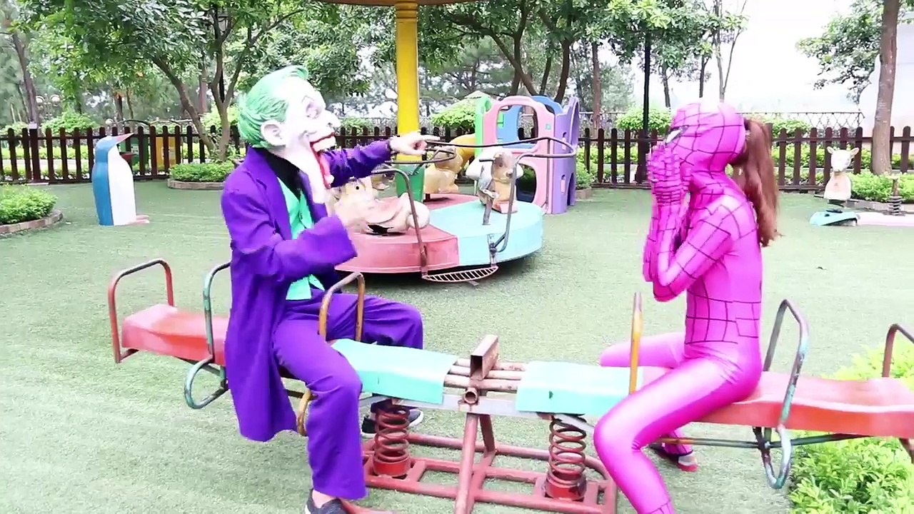 Giant Joker vs Spider-man & Pink Spidergirl w/ Frozen Elsa Anna Hulk ! Funny Superheroes real life