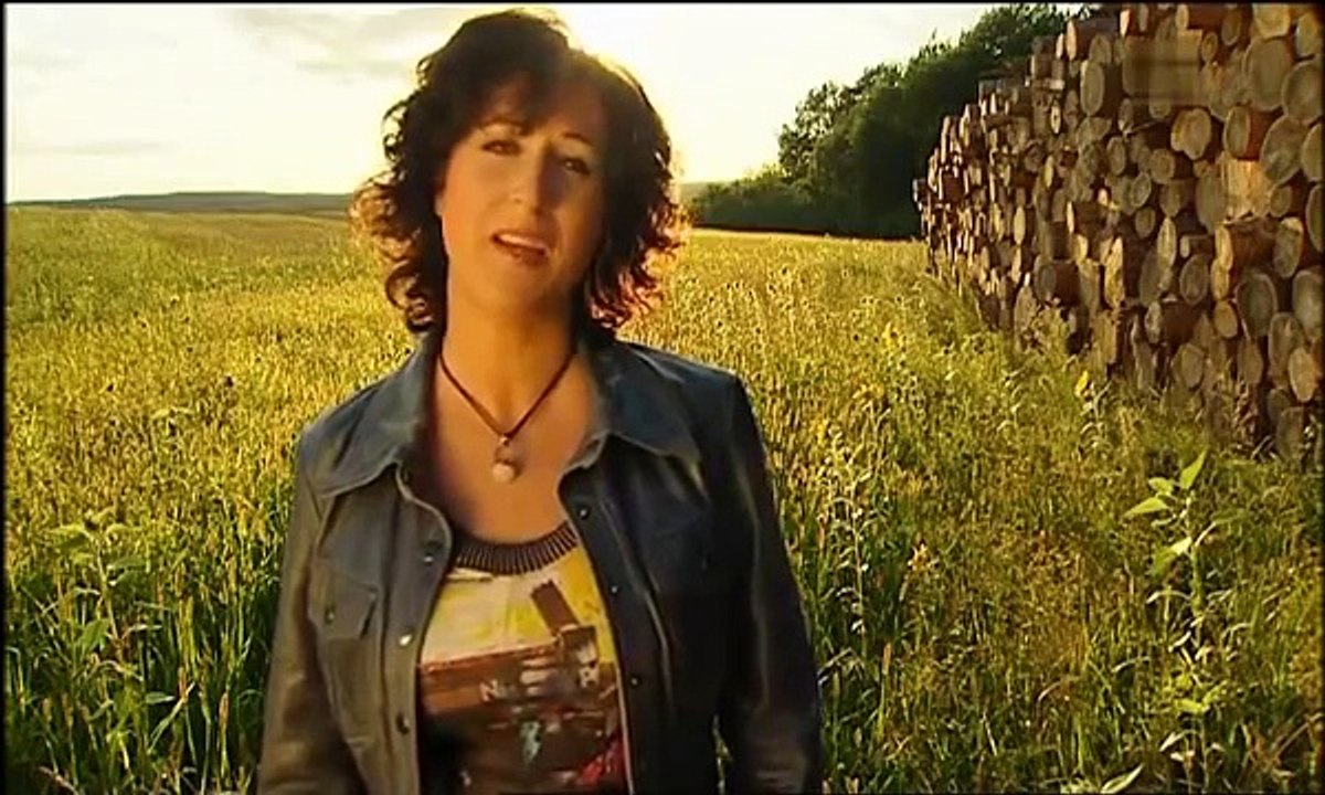 Nelly-Sander-&-Romeos-Erben---Wo-sind-die-Sterne-2010