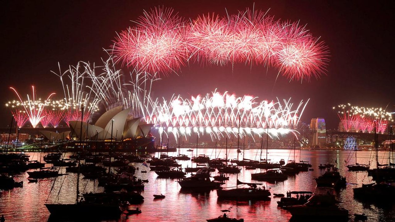 Prosit Neujahr: Die Welt begrüßt 2017