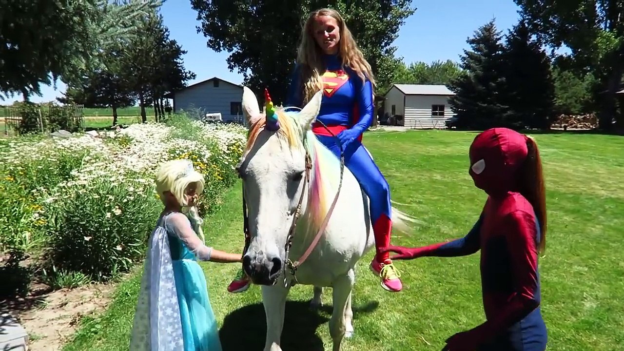 Spider-man & Frozen Elsa vs JOKER SLIME JOKE Prank in Elsas Ice Palace w/ Superman, Spidergirl