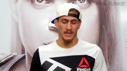 Niko Price scores UFC 207 submission, earns brown belt and crowd appreciation at same time