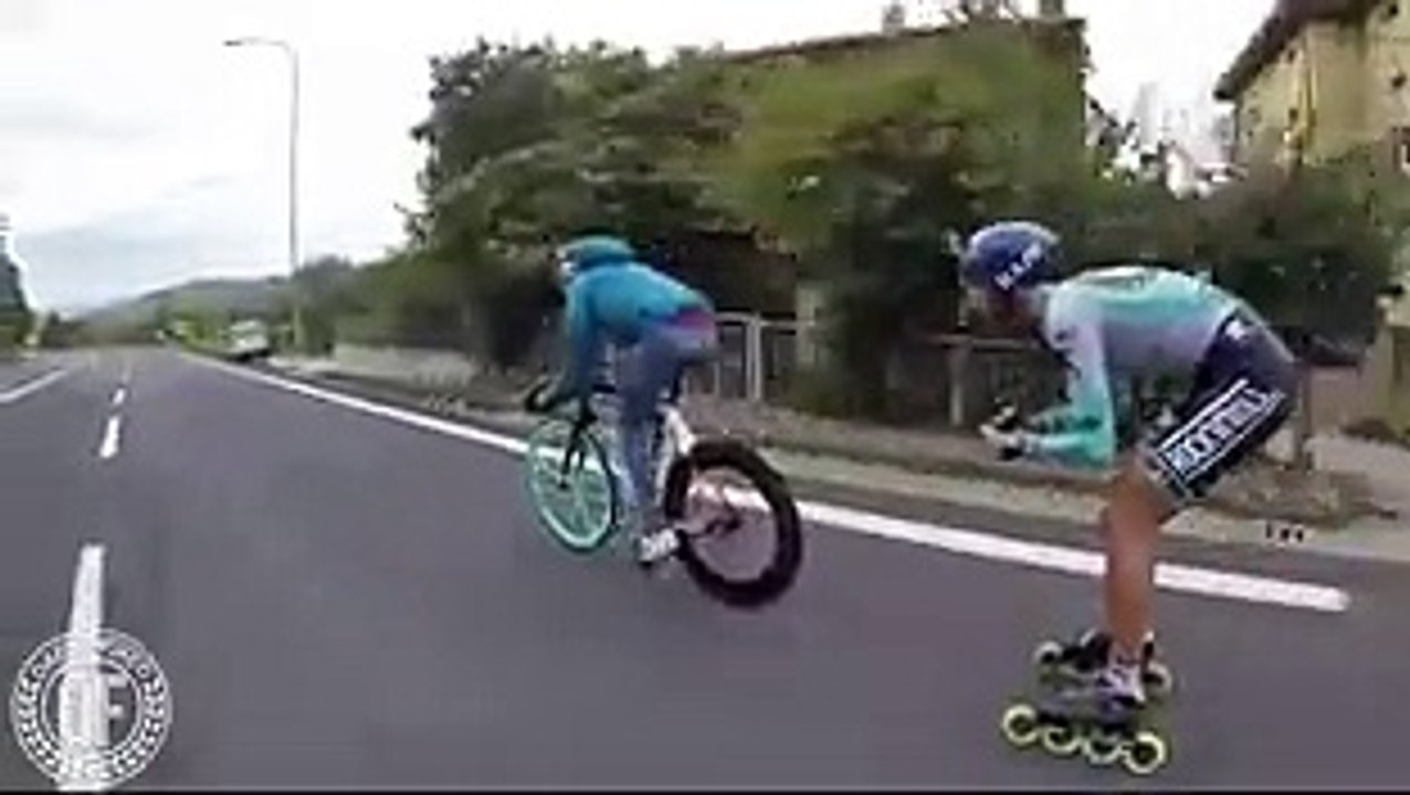 luca-botta-on-fixed-gear-and-enrico-ferrari-on-skates-320_kbps (1)