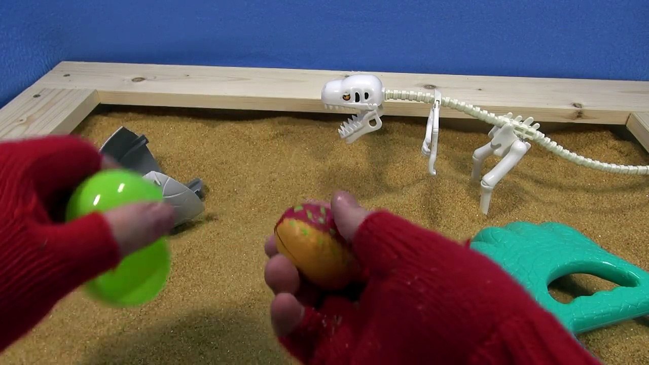 Dinosaur Transformer Surprise Eggs - Tyrannosaurus Rocks!