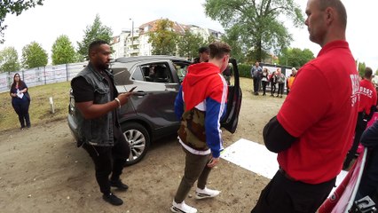 Mike Singer Ankunft bei den Videodays 2016 in Potsdam