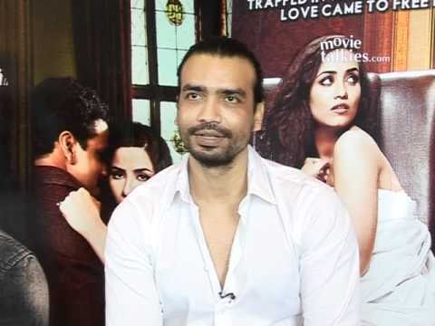 Maqbool Khan speaks about 'RA.One' director Anubhav Sinha