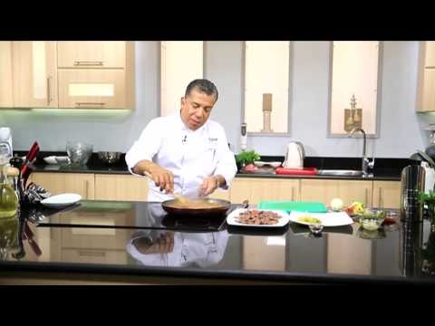 بيف ستراجانوف - شوربة البروكلى - بطاطس بورية #عالم_لذيذ_جدا #هشام_البنا #cbcsofra