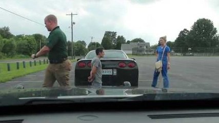 Vous ne devinerez jamais la réaction d'un homme après avoir été arrêté par la police !