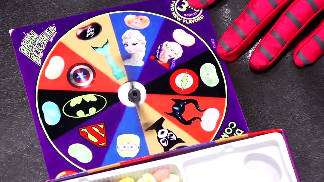 Spiderman et La Reine des Neiges En français! Avec BEBE Batman. Les Aventures des superheros.