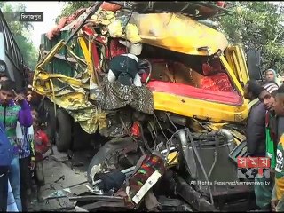 সড়কে ঝরে গেলো ৬ প্রাণ