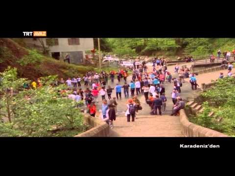 Karadeniz'den (Artvin Arhavi'deki Geleneksel Mençuna Şelalesi Yürüyüşü) - TRT Avaz