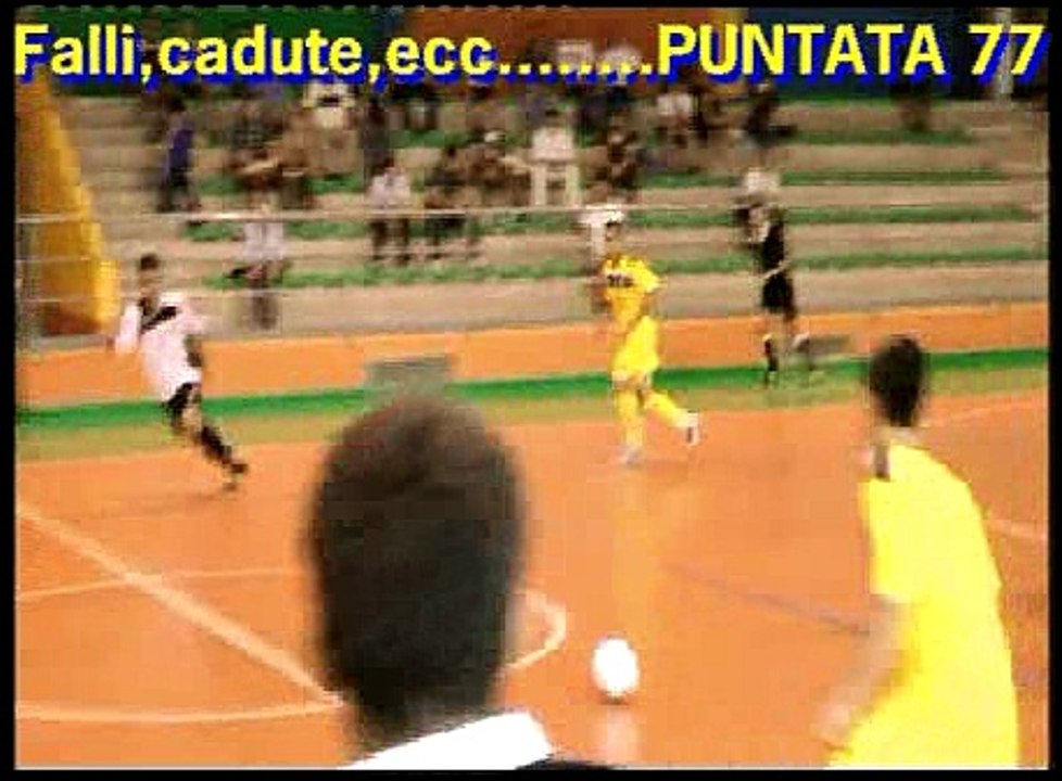 77^ " Falli , cadute , sgambetti , ecc... Compilation " . . puntata num.77  :)
