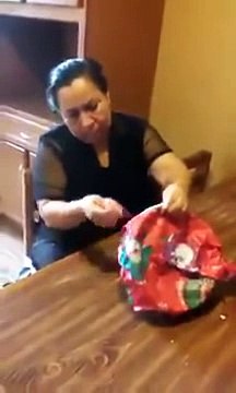 Increible regalo de una hija a su madre