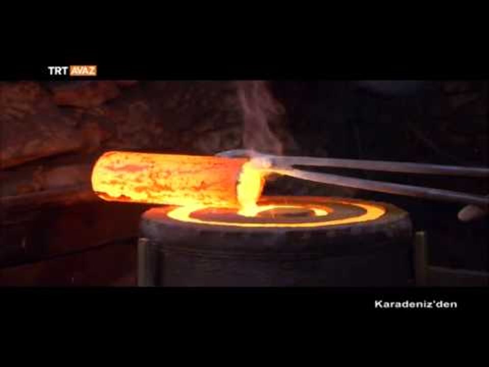 Kürtünlü Zil Ustaları Bakın Nasıl Zil Üretiyorlar? - TRT Avaz