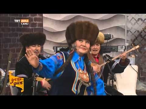 Aylanıs Hakas Müzik Grubu - Dans Performansı - Yeni Gün - TRT Avaz