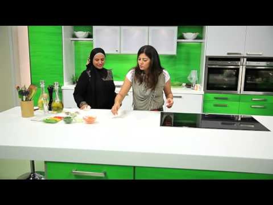 كيكة الفواكة - سمك محشى جمبرى - شوربة السى فود...