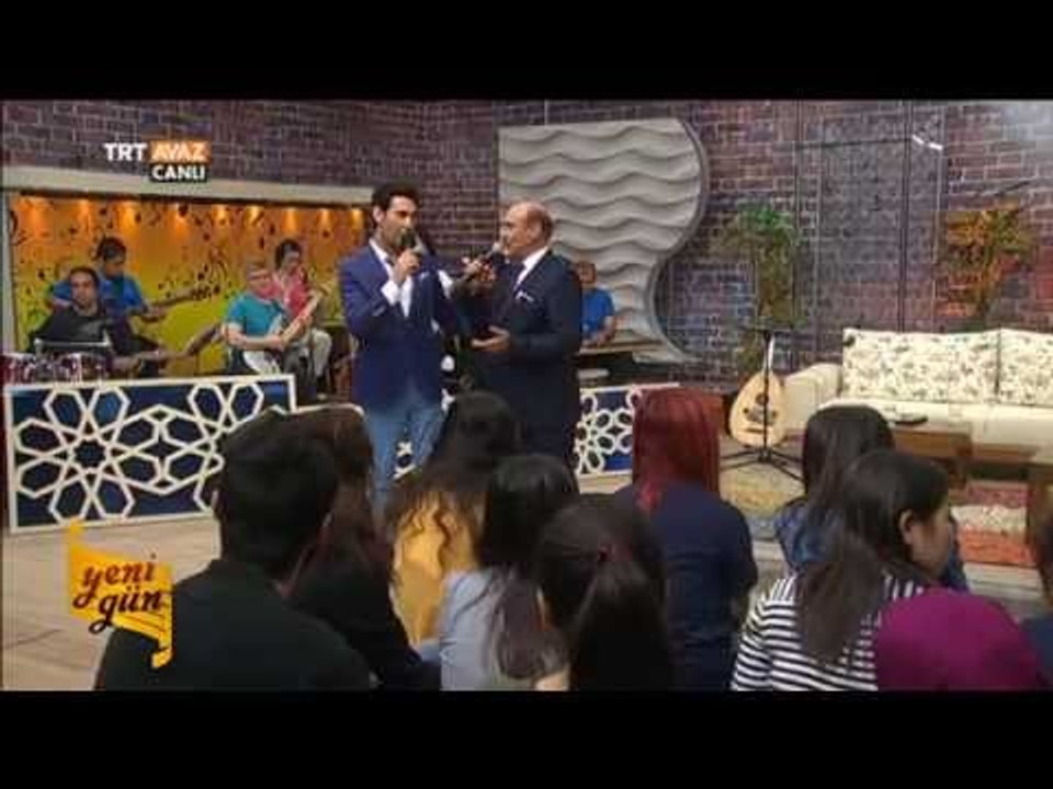 Bahadır ve Akif Özüşen - İzmir'in Kavakları - Yeni Gün - TRT Avaz