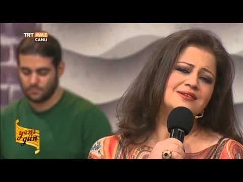 Berrin Şener - Gülünce Gözlerinin İçi Gülüyor - Yeni Gün - TRT Avaz