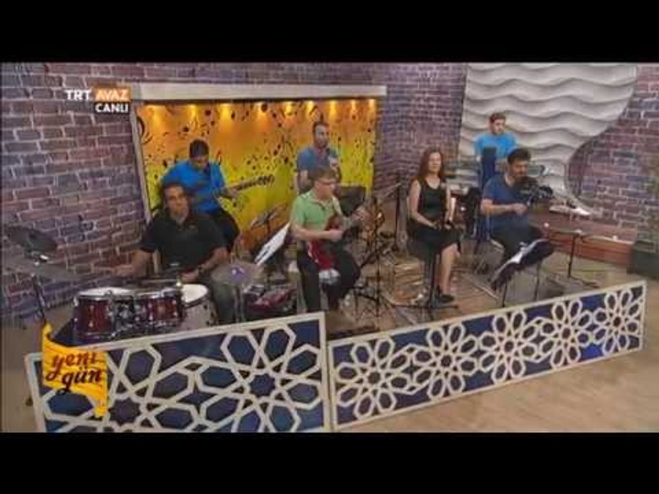 "Yeni Gün" Orkestrası - Vazgeçtim - Enstrümantal - TRT Avaz