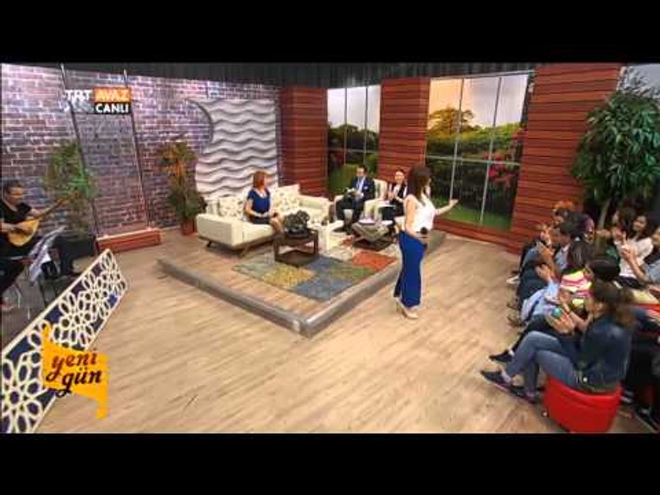 Selda Gündoğan Sülünoğlu - Ateş Attım Samana - Yeni Gün - TRT Avaz