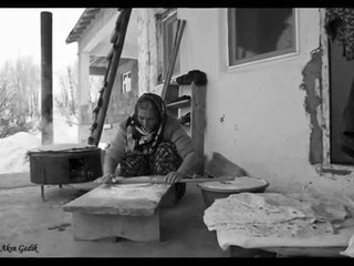 özlem taner.şu yalan dünyaya geldim giderim