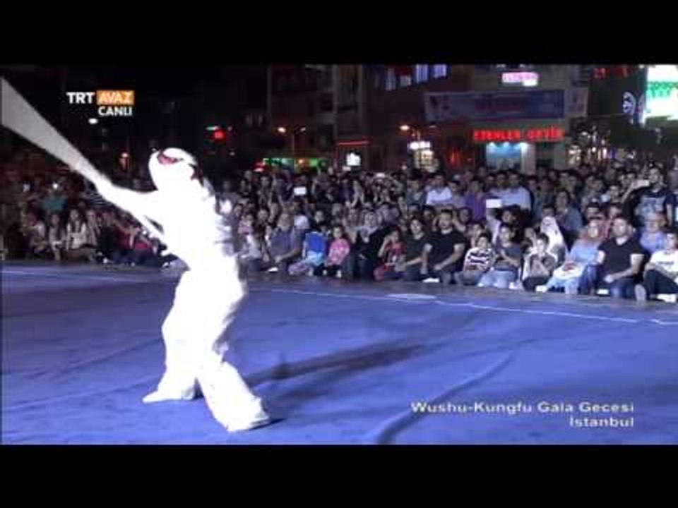 Wushu Kungfu Gecesinde Türkiye'yi Temsil Eden Elif Akyüz'ün Muhteşem Gösterisi - TRT Avaz