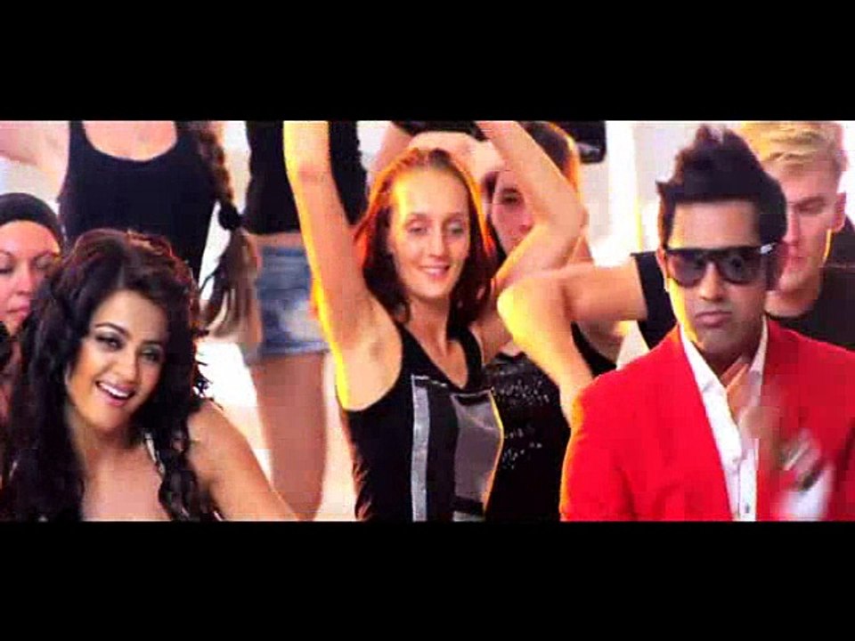 Desi Gaana - Lucky Di Unlucky Story - Gippy Grewal - Brand New Punjabi Songs 2013 - YouTube_mpeg2video