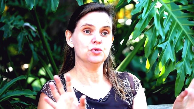 James Cook University %5BJCU%5D Born for the tropics Dedicated to research A comprehensive university