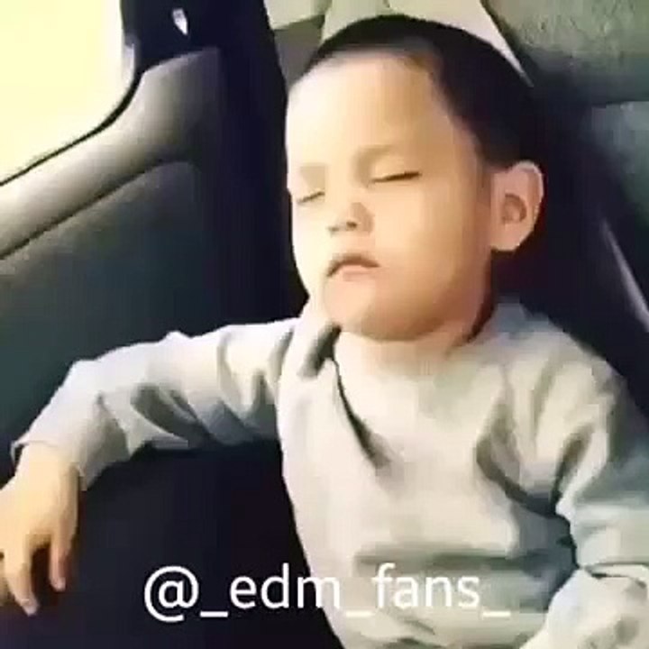 Whatsapp Video   Amazing Baby Dance   Funny Video