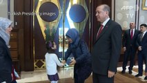 Syrian girl blogger, 7, meets Erdogan after evacuation-e19QrdivyAI