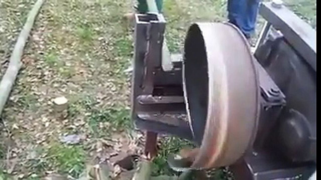 Shpikje spektakulare për sharritjen e drunjëve