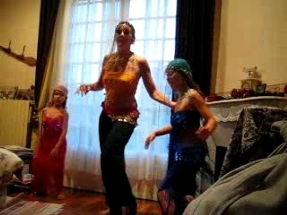 Flo danses orientales + filles 4