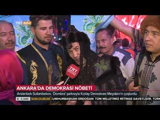 Dombra Eseri ile Bilinen Arslanbek Sultanbekov Ankara'da Demokrasi Nöbetinde Sahne Aldı - TRT Avaz
