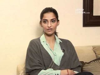 Sonam Kapoor speaks about Anil Kapoor