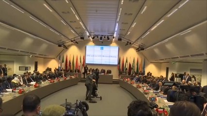 اتفاق خفض الإنتاج.. أبرز تحرك بسوق النفط عام 2016