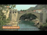 Mostar Köprüsü En Fazla Turist Çeken Adreslerden Birisi  - Balkan Gündemi - TRT Avaz