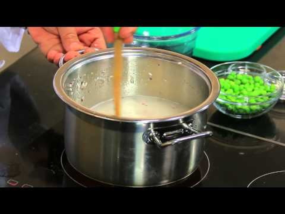 شوربة خضار - الشركسية مع الأرز الأبيض#عالم_لذيذ...