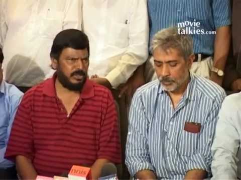 Aarakshan-Ramdas Athawale-on release issue
