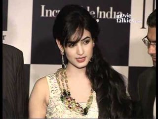 Sonal Chauhan on the 3rd day of 'IIJW - 2011'