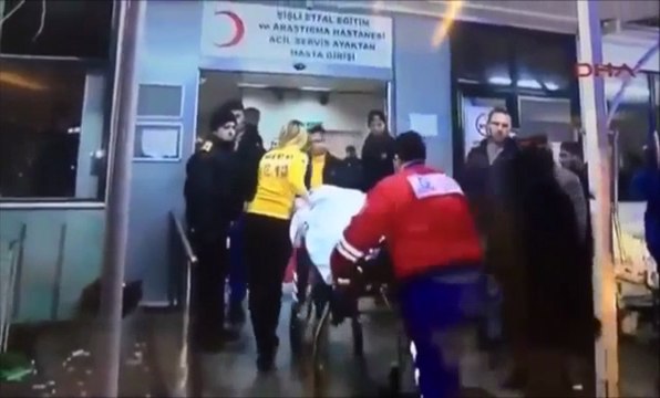 Istanbul - attacco armato in discoteca durante notte: 39 morti