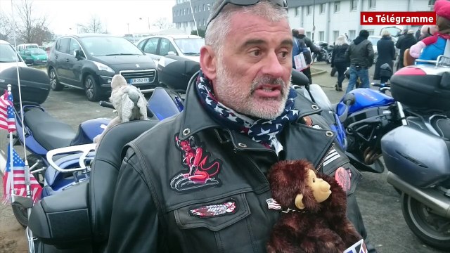 Vannes. Les motards jouent les Père Noël pour les enfants malades