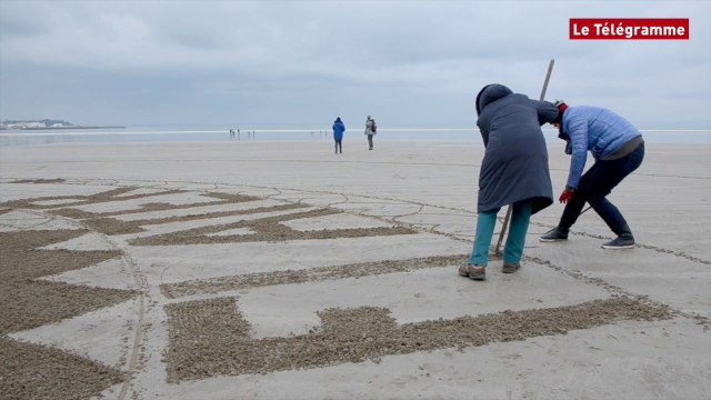 Douarnenez. Un mandala géant se dessine plage du Ris